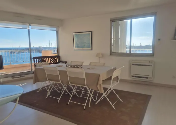 3 Pieces - Vue Sur Port - Cap D 'agde Ct290-029 * Agde